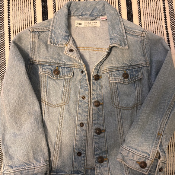 Zara Other - Zara Light Wash Denim Trucker Jacket